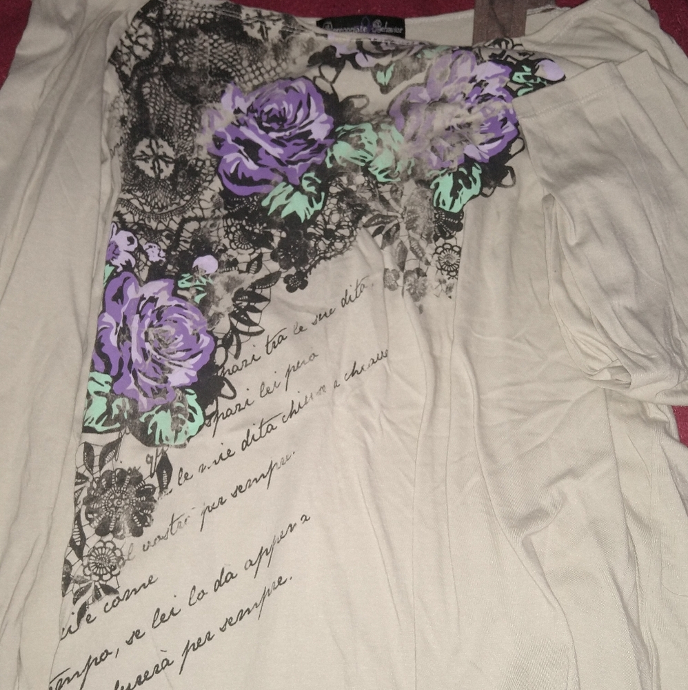 Floral Script Off the shoulder Camisole.